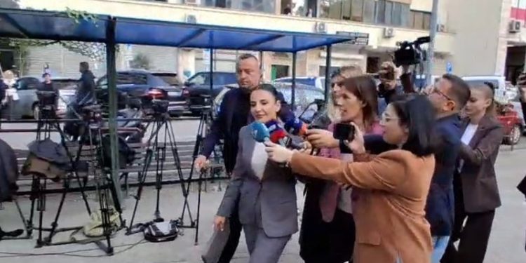 Belinda Balluku mbërrin në SPAK