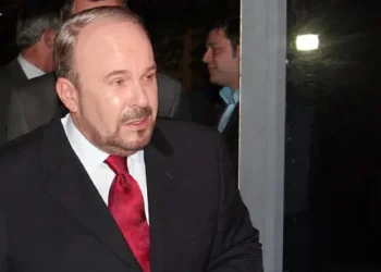 Prej 17 ditësh në reanimacion, si paraqitet gjendja shëndetësore e Fatos Nanos?