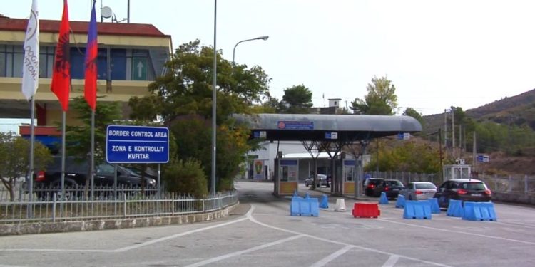 Bllokohet Kakavija dhe Qafë Bota, doganierët grekë në grevë