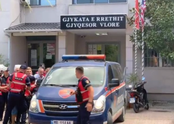 Pas sherrit të avokatit të Kryemadhit, plas grushti në Gjykatën e Vlorës