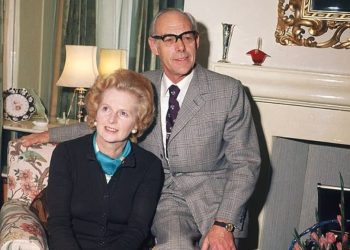 Libri i ri për “Zonjën e Hekurt” zbulon dy historitë e fshehta të dashurisë