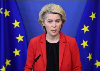 Von der Leyen në Prishtinë, pritet nga Vjosa Osmani