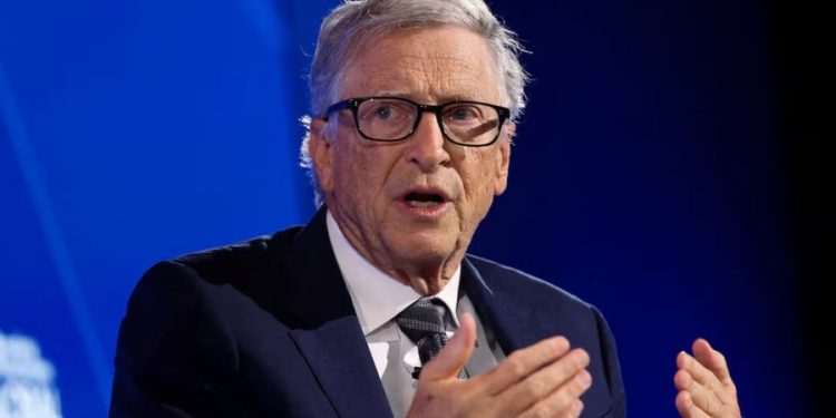 Bill Gates ngre alarmin: Bota po fokusohet gabim, uria dhe sëmundjet janë kërcënimet më të mëdha