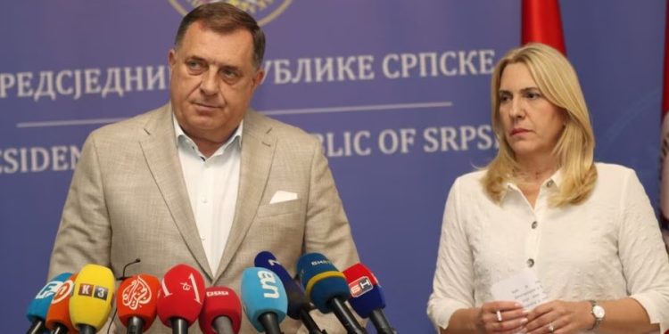 Mbretëria e Bashkuar: Dodik dhe Cvijanoviq mbeten nën sanksione