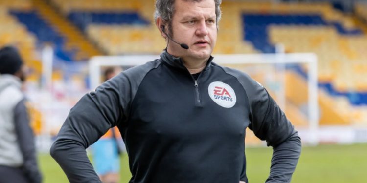 Skandali në Angli me gjyqtarin, dënohet me 13 vite burg për ngacmim ndaj vajzave të mitura