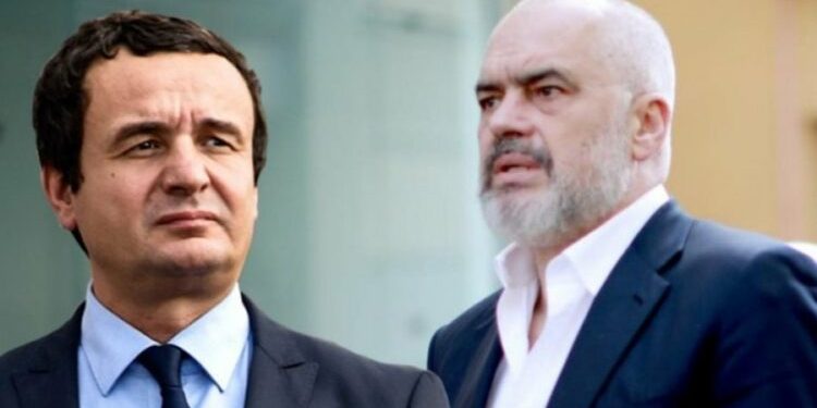 Vijojnë replikat në distancë, Vetëvendosje i drejton 3 pyetje Ramës