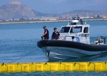 Gomonia lëshon sinjal “SOS” pranë Korfuzit, zbulohet sasi e madhe droge, 1 në pranga