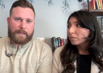 Vëllai i akuzueses i kërkon Mbretit t’i heqë Andrew titullin princ