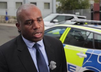 Epping, abuzuesi seksual migrant do të deportohet ‘këtë javë’ – Lammy