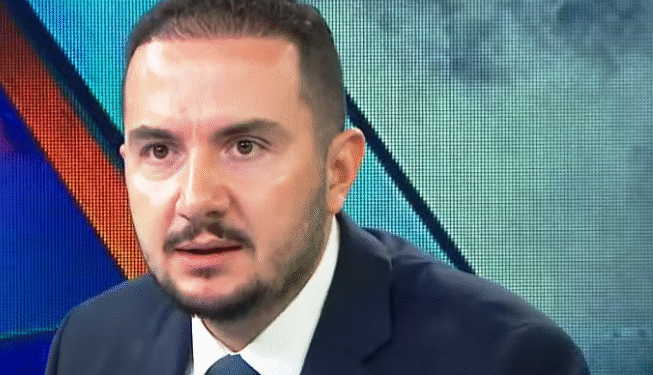 “Të hetohen ish-ministrat e Brendshëm”- Salianji: Policët përdoren për të shpërndarë ujin dhe fushatë