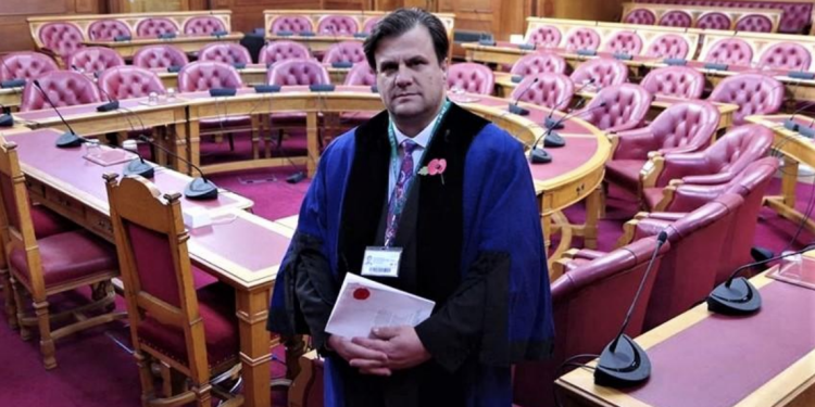 Predispozicioni, favorizimet paraprake dhe njëanshmëria e qeverisë lokale