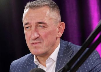 Rashiq: Djali im mbahet nga katër orë në kufi – Serbia po ushtron presion psikologjik