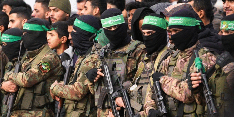 Përparim në negociatat për paqe në Gaza: Hamasi dorëzon listën e pengjeve izraelite dhe palestineze për shkëmbim