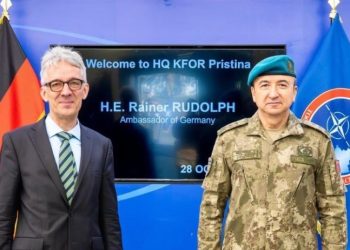 “KFOR-i shtyllë kyçe e sigurisë në Ballkan”, thotë ambasada gjermane