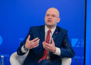 PD bashkoi votat me PS për Komisionin Zgjedhor, Kalaja: E çuditshme dhe e pasinqertë, pranuan “De Facto” humbjen më 11 maj