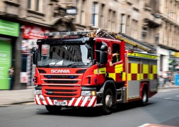 Zjarr në një shtëpi në Glasgow, 2 të vdekur dhe 5 të lënduar