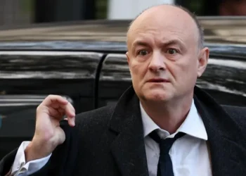 Zyra e Kabinetit hedh poshtë pretendimin e Cummings për shkelje të marrëveshjes me Kinën