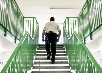 Burgu në Britani iu jep të burgosurve çelësat e qelive – mund të hyjnë dhe të dalin kur të duan