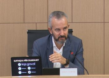 Kushtetuesja pezulloi dekretin e Presidentit, Celibashi: Kemi ndërprerë përgatitjet për zgjedhjet në Tiranë, procesi vijon për 5 bashkitë e tjera