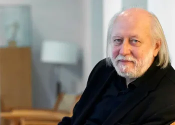 Autori hungarez László Krasznahorkai fiton Çmimin Nobel për Letërsinë