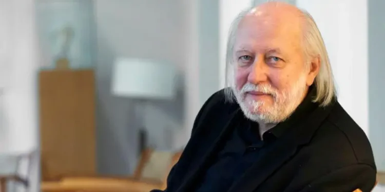 Autori hungarez László Krasznahorkai fiton Çmimin Nobel për Letërsinë