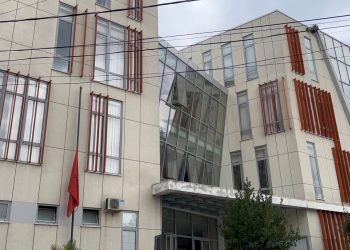 Ndalimi i avokatit Ulian Barjami, Gjykata e Elbasanit: Nuk u krye në ambientet e gjykatës dhe nuk lidhet me vendimmarrje gjyqësore