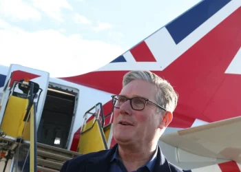 Starmer: Nuk do të ketë biletë të artë për t’u vendosur në Britani, ajo duhet të fitohet