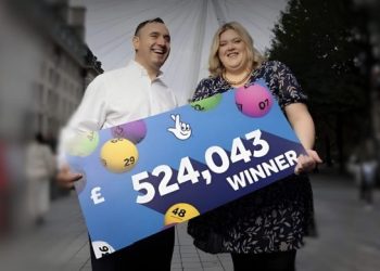 Çifti shqiptar fiton 600 mijë euro në lotarinë britanike: Do ta ndihmoj nënën në Kosovë