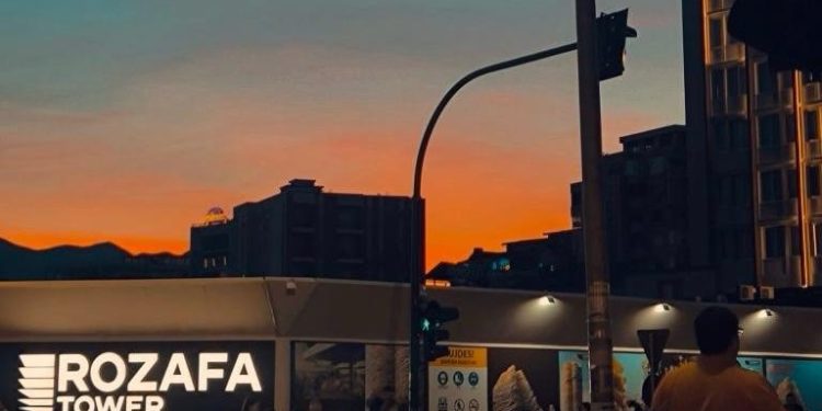 Myftinia dhe Kisha Ortodokse në Shkodër akuza shtetit për ndërtimin e kullës “Rozafa Tower”: Grabitje flagrante