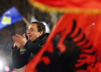 Fushata zgjedhore në Kosovë, kandidatët për kryetarë komunash përballen më 12 tetor