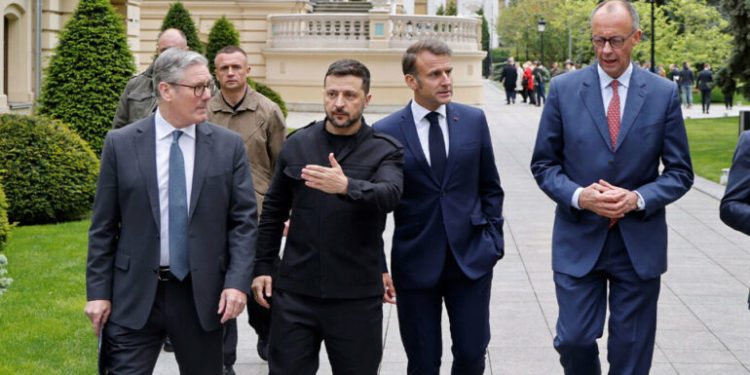 Zelensky: Agresioni rus ndalet vetëm me përfshirjen direkte të SHBA-së në negociata