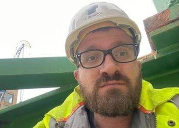 Shqiptari u hoq si babai i 13 fëmijëve për t’iu dhënë pasaporta britanike, dënohet me 5 vite burgim