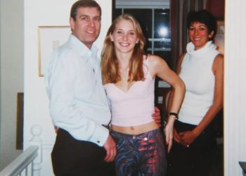 Frika e madhe e Virginia Giuffre pas takimit me Princin Andrew, ish i dashuri zbulon detajet e telefonatës dramatike që tregoi pas abuzimit