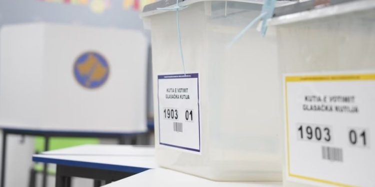 Kosove/ Përfundon numërimi dhe verifikimi i votave të rregullta për zgjedhjet e 12 tetorit
