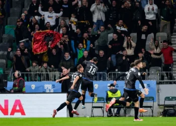 Kosova dyfishon epërsinë