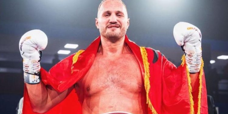 Boks/ Arritje fantastike, Nelson Hysa renditet në vendin e 4-t në botë