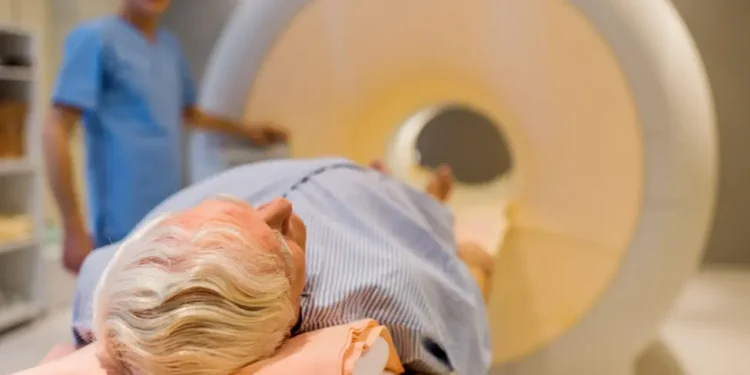 Fillon në Mbretërinë e Bashkuar testi më i madh i shqyrtimit të kancerit të prostatës në dekada