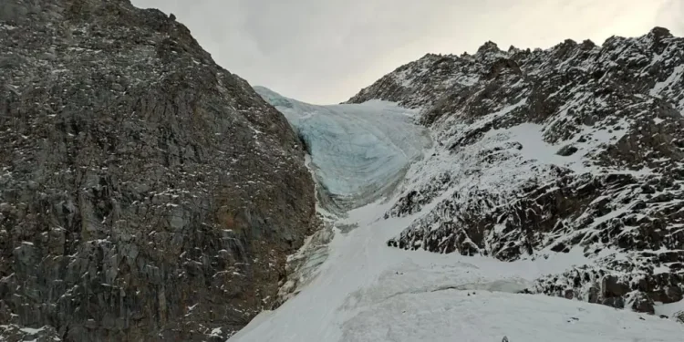 Orteku në Itali vret pesë persona, përfshirë babanë dhe vajzën e tij