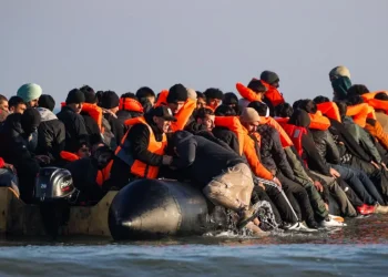 Emigranti i dytë i dërguar në Francë kthehet në Mbretërinë e Bashkuar