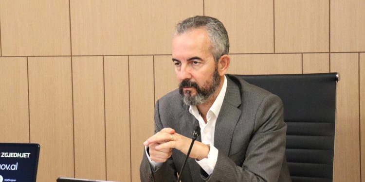 Zgjedhje në 5 bashki, Celibashi publikon orarin e hapjes dhe mbylljes së qendrave të votimit, si dhe kujton rregullat e heshtjes zgjedhore