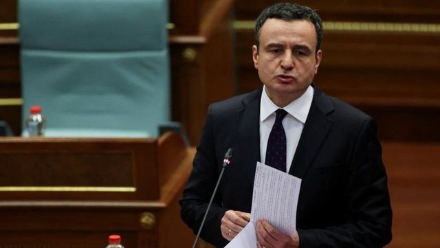 Kosova ende në udhëkryq, mes partive mungon besimi