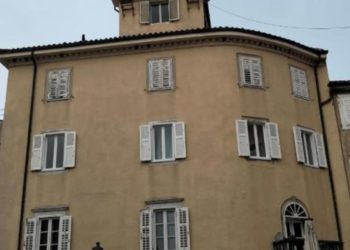 Horror në Itali/ Nëna vret djalin 9-vjeçar