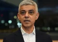 ‘Shpresa fitoi’ – Sadiq Khan feston kryetarin e ri të bashkisë së NYC-së