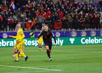 Asllani na hap dyert e “playoff”-it të Botërorit… në pritje të Anglisë në Tiranë