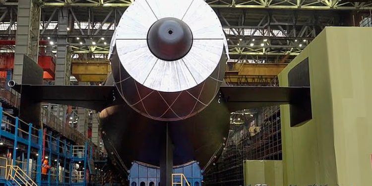 Putin nxjerr në det nëndetësen e “Ditës së Gjykimit”, mban 12 drone “Poseidon” me koka bërthamore