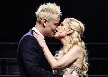 E dashura e supozuar e Putinit martohet me këngëtarin e njohur rus, në Donjetskun e pushtuar