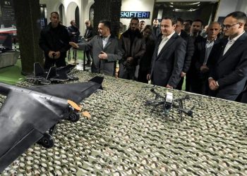 Kurti përuron dronin “Skifteri” të prodhuar në Kosovë