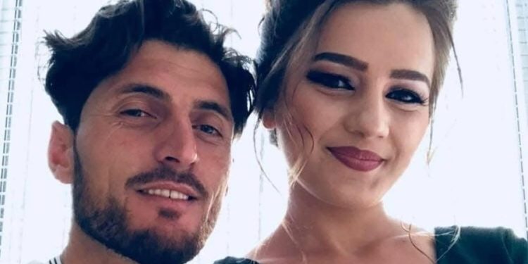 Nëna e tre fëmijëve bëhet gruaja e parë e ekstraduar nga Britania në Shqipëri