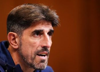 “Poshtërim epik”, gazetarët anglezë “turpërojnë” Serbinë, shkak bëhet trajneri i ri