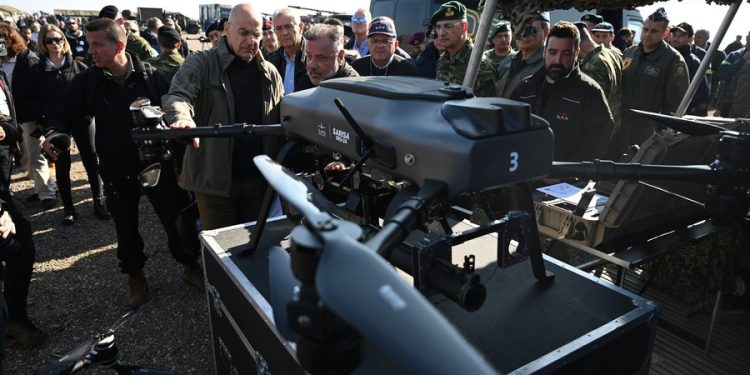 Greqia demonstron forcën, teston dronët vendas në stërvitjen e madhe ushtarake pranë Aleksandropolis